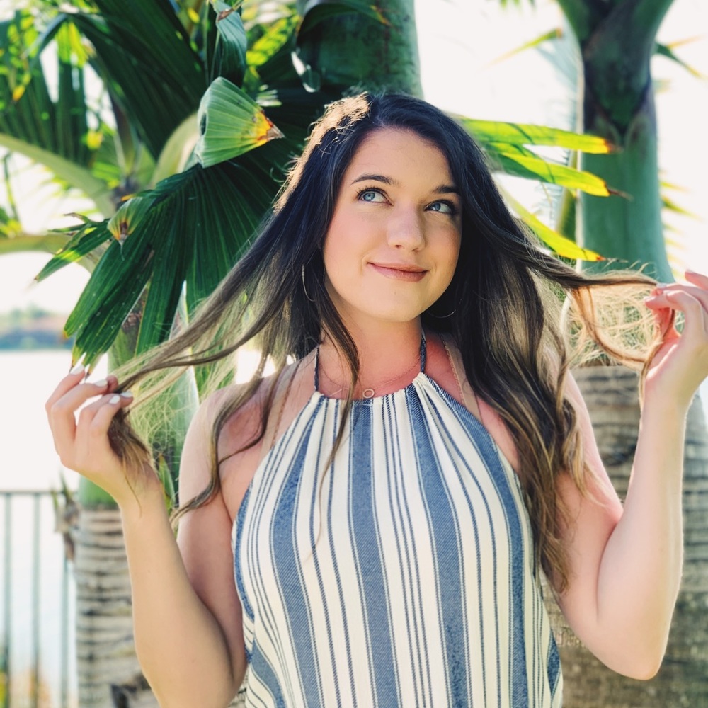 Meet your Posher, Makaela